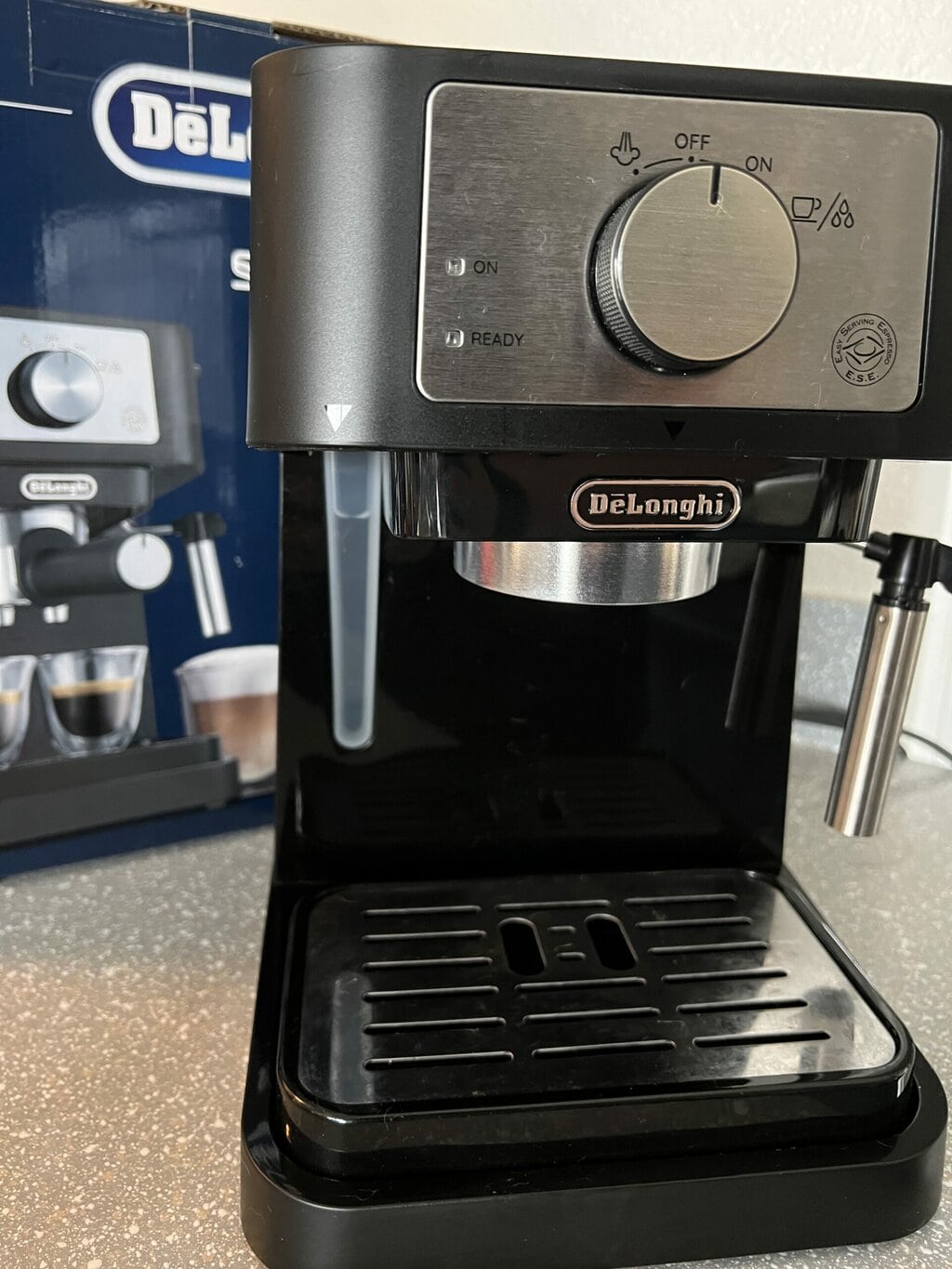 DeLonghi Stilosa Espresso machine