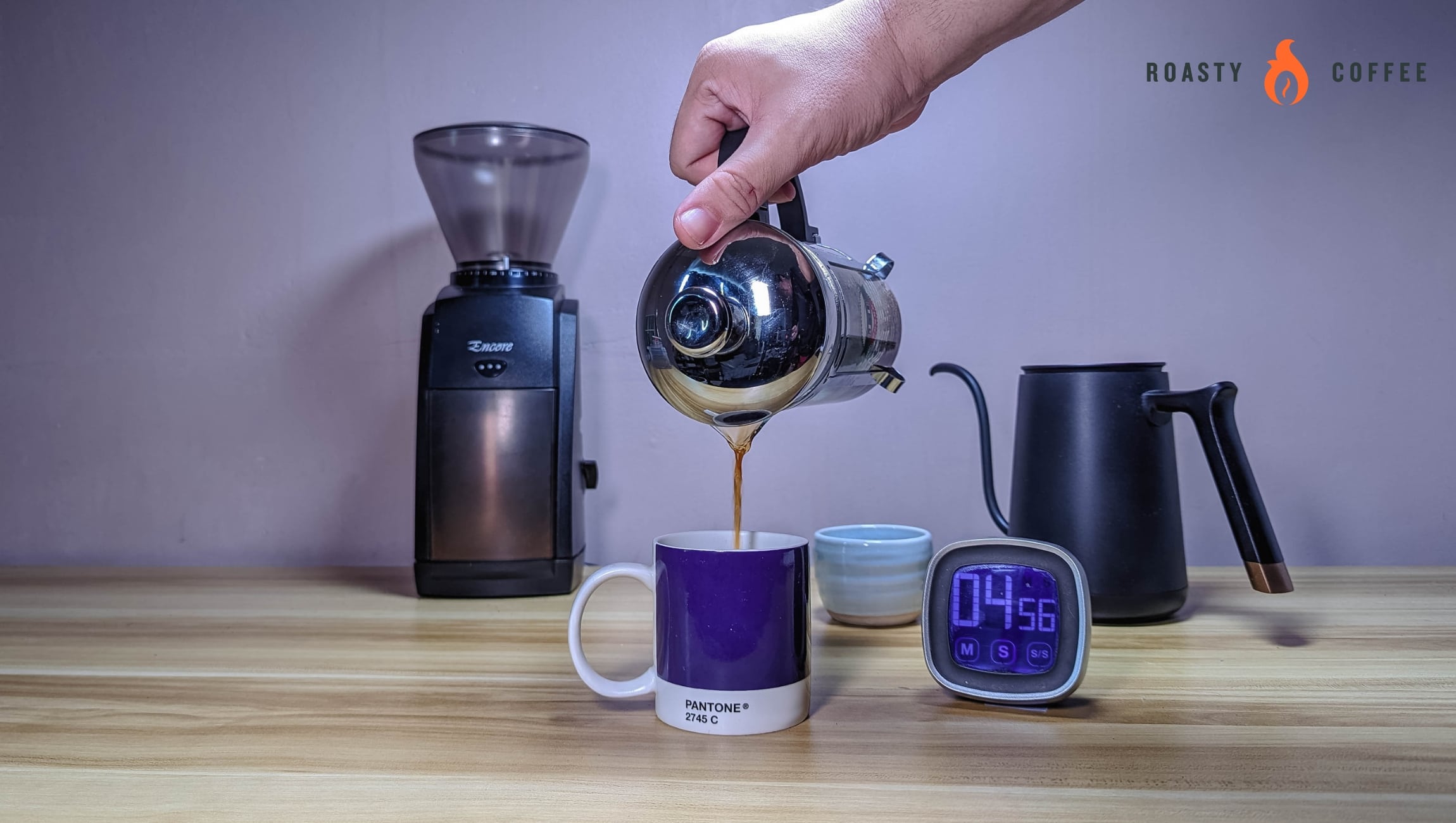 Which Coffee Method Takes Longest? We Timed Them All! 5 Pouring brewed coffee from french press