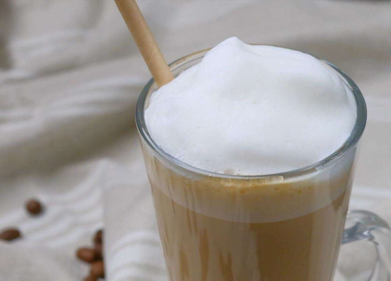Decadent Caramel Brulee Latte Recipe: Rich and Creamy Coffee Recipe