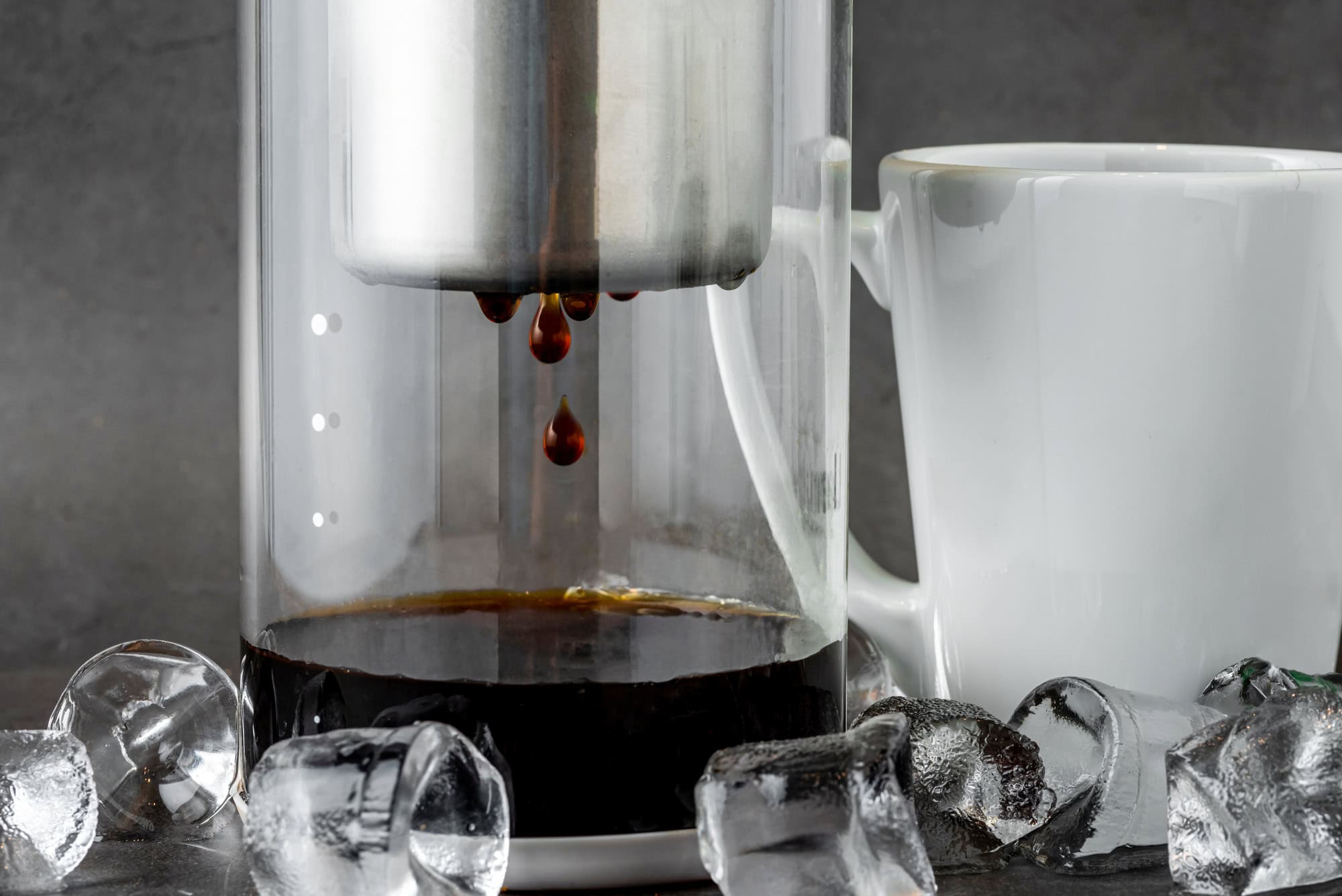 The Best Coffee Brewing Method For Every Zodiac Sign 16 Modern Cold brew drip tower coffee maker