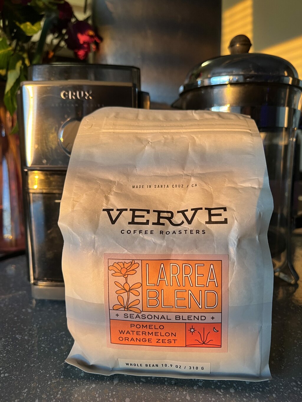 packaging Verve Larrea Blend Coffee on the table