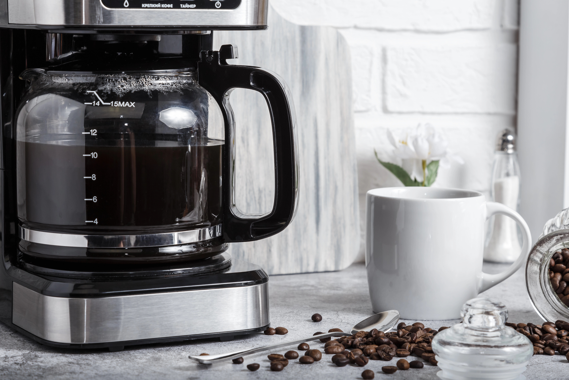 The Best Coffee Brewing Method For Every Zodiac Sign 4 automatic drip coffee machine