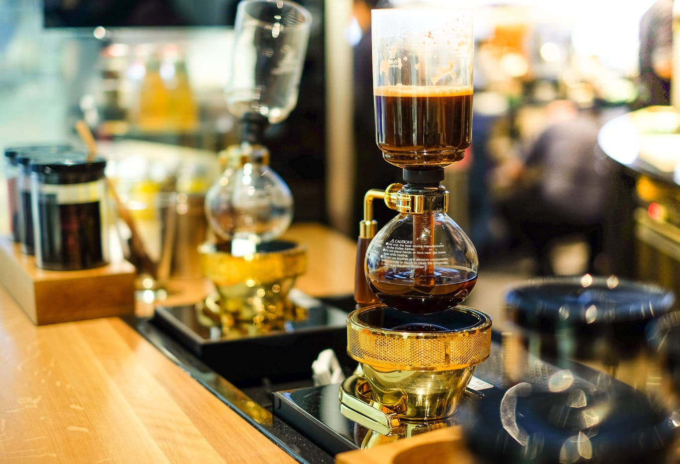 Best Siphon Coffee Maker: Quest to Impress Your Guests